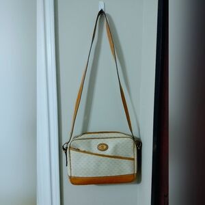 Gucci Vintage Leather Monogram Purse